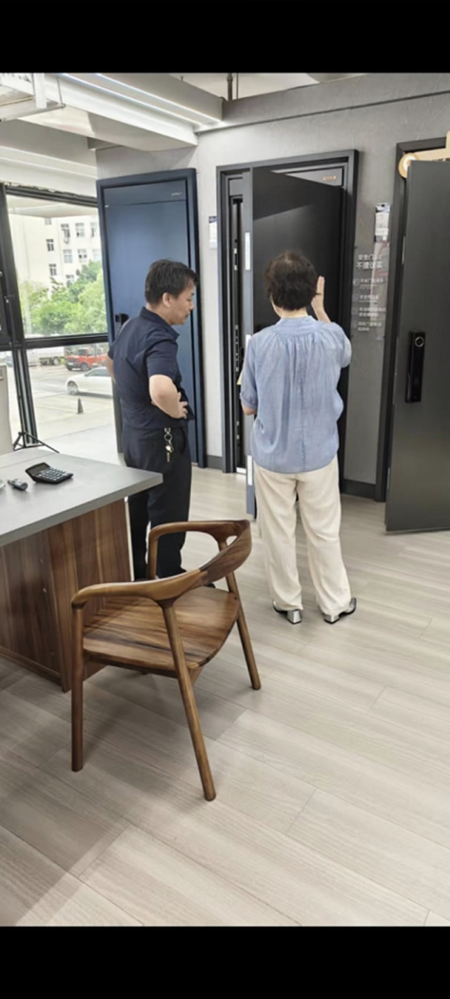 王力门业